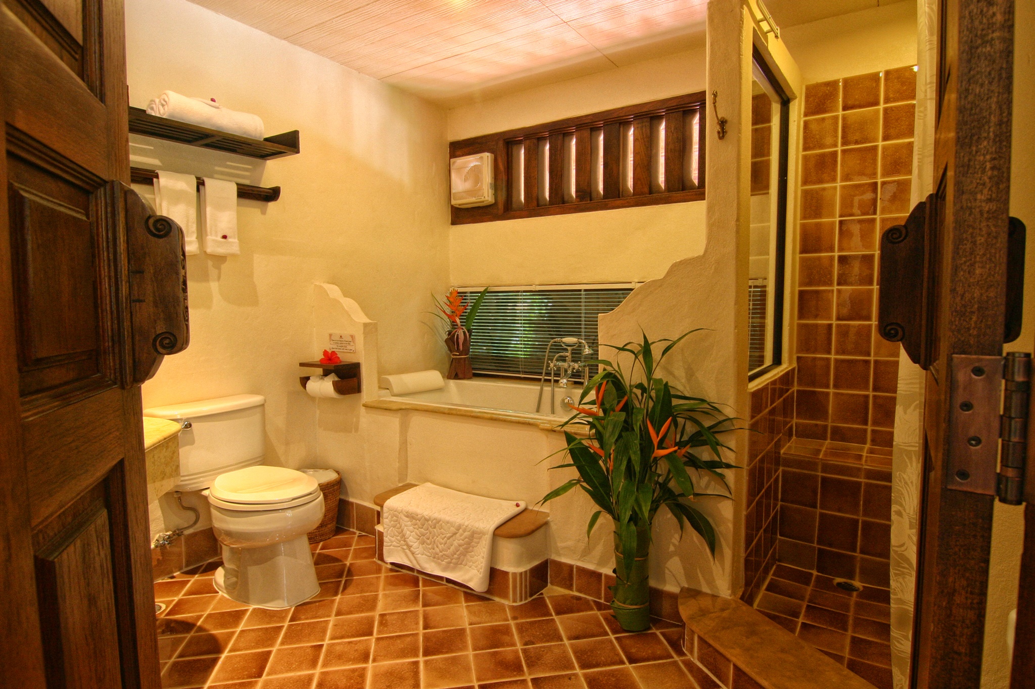 Yaang Come Village Hotel Chiang Mai
